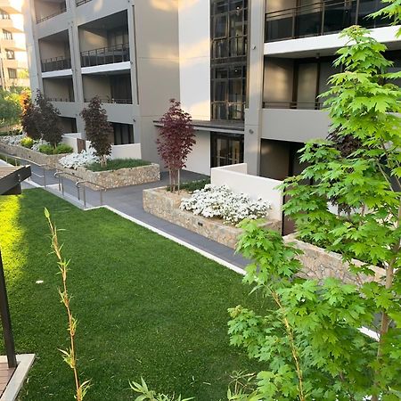 Governor Luxe 1 Bedroom Apartment In The Heart Of Barton Wifi Gym Wine Secure Parking Canberra Kingston Exterior photo